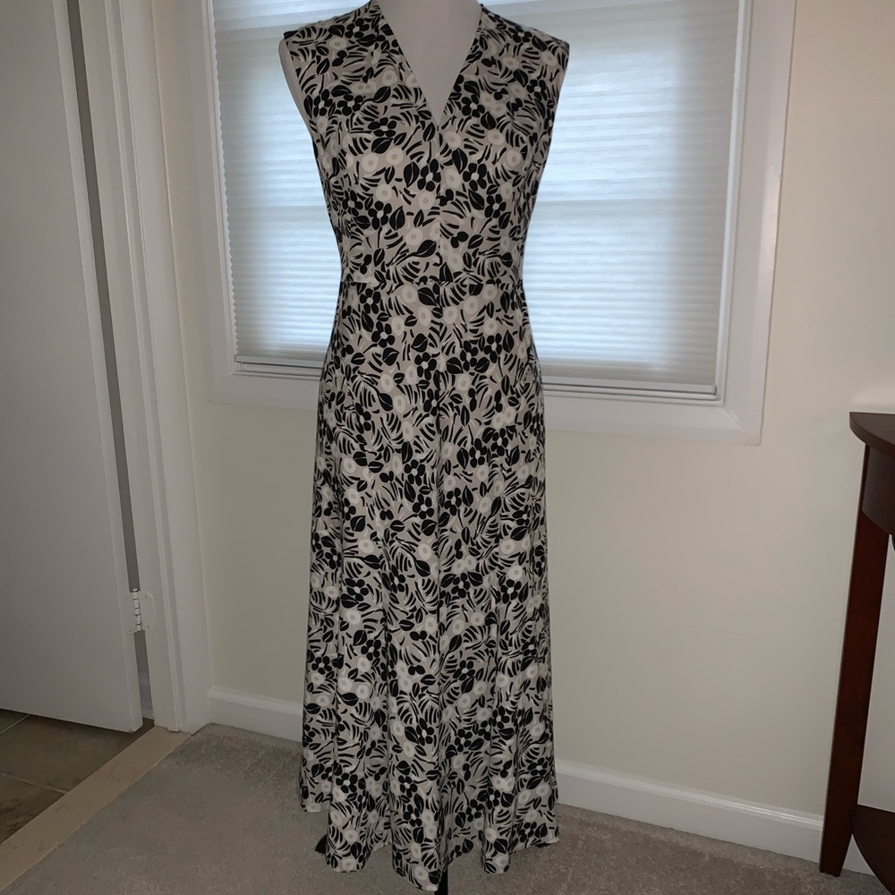 Anne Klein midi dress size 6